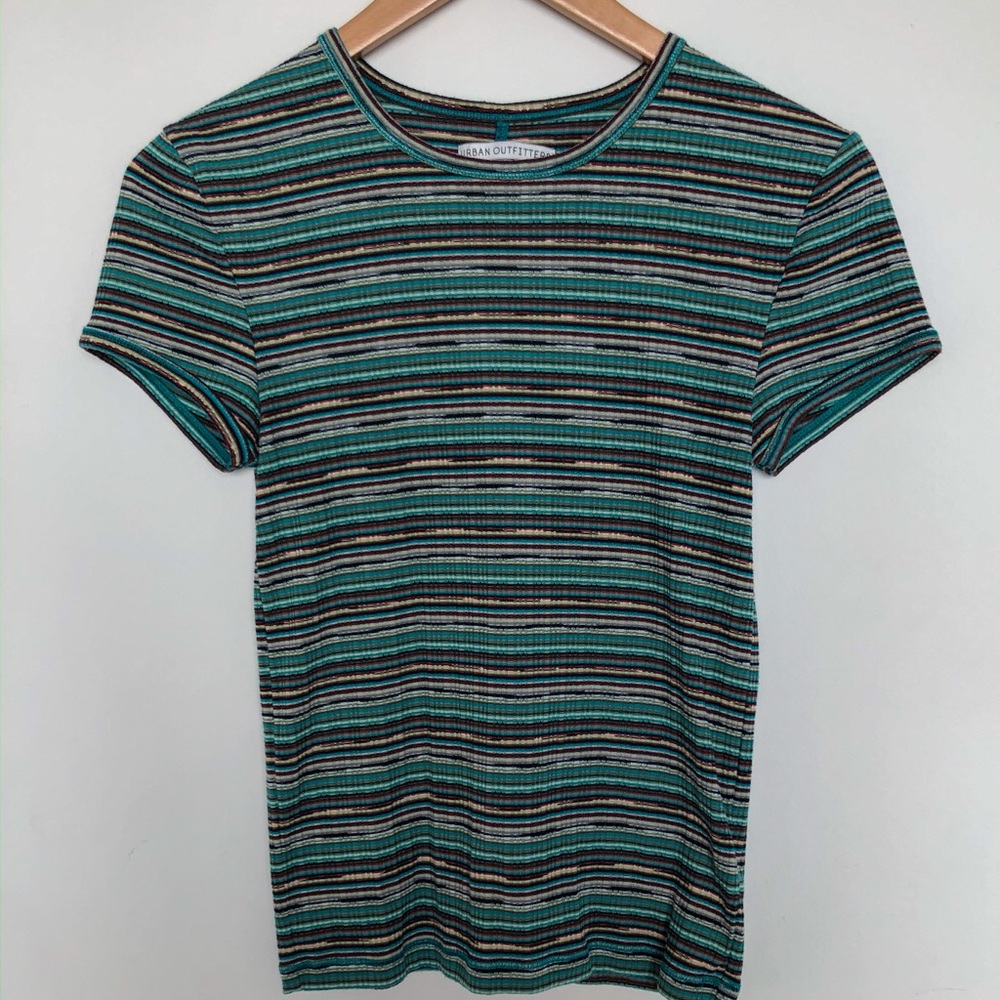 URBAN OUTFITTERS BABY TEE